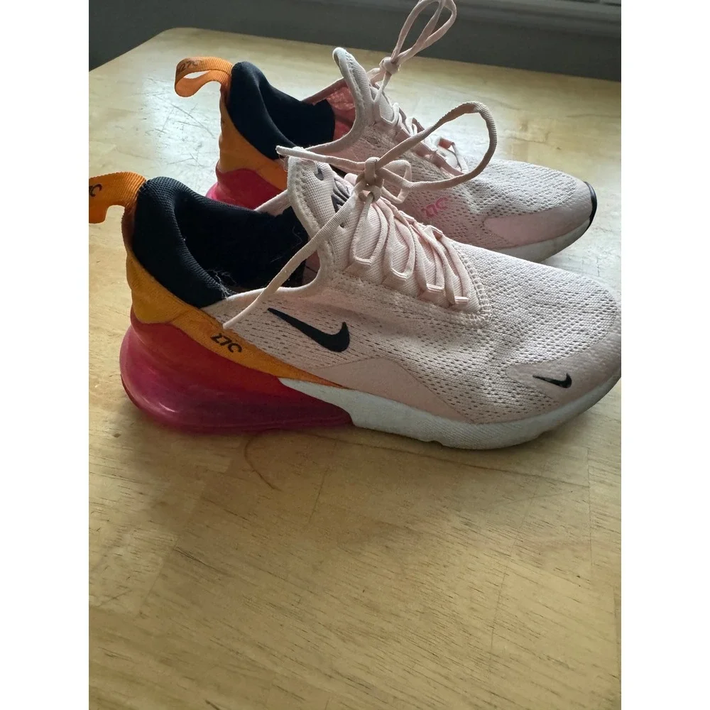 Nike Air Max 270 Pink Orange Gradient Womens Shoes Size 7.5